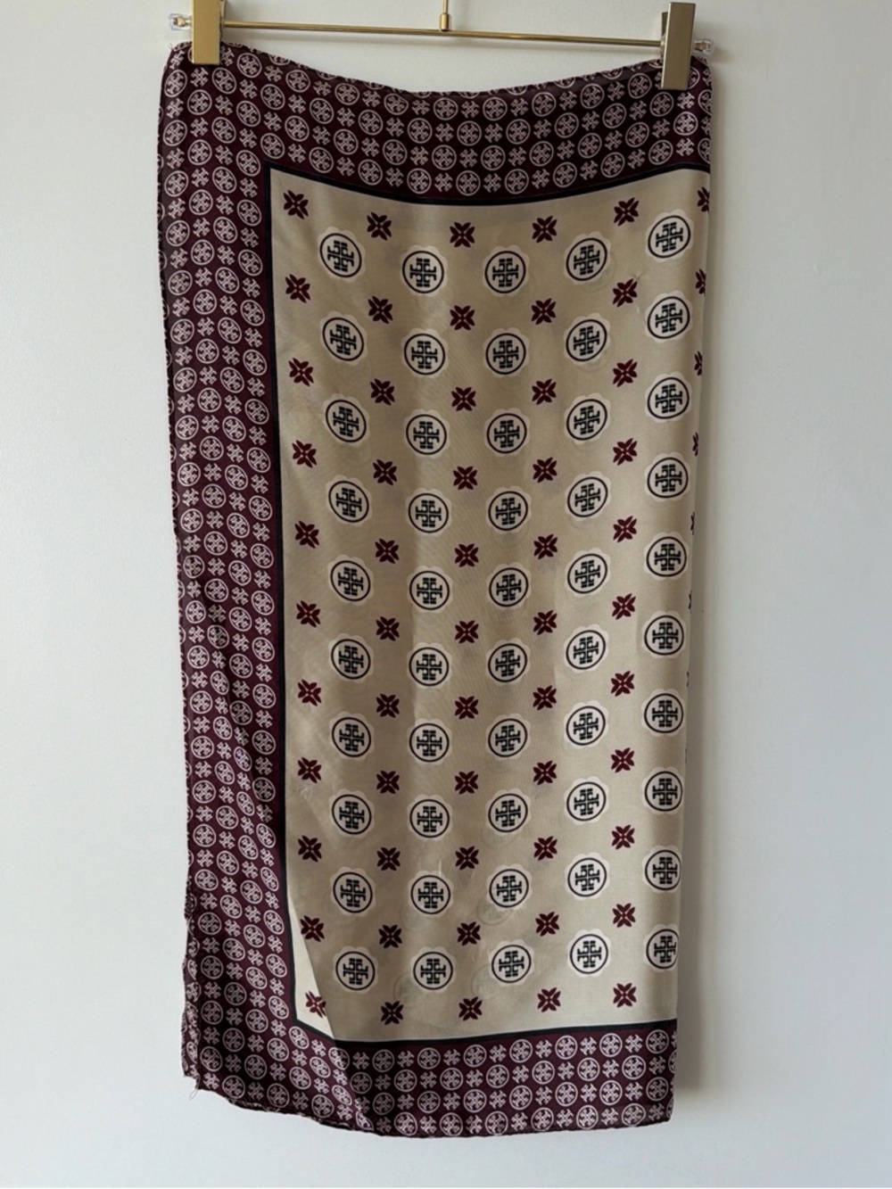 ‘Tory Burch’ Wine & Cream Silk Monogram Scarf - Picture 4 of 6